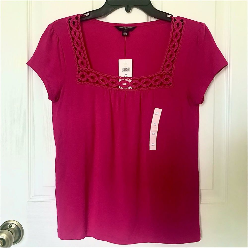 Banana Republic Fuschia Crochet Peasant Tee very soft